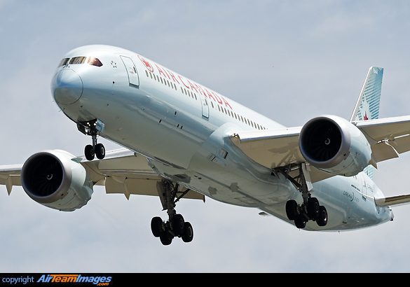 Boeing 787-9 Dreamliner Boeing 787-9 Dreamliner