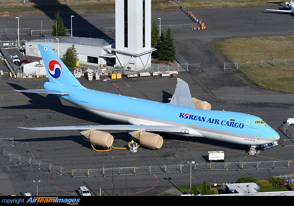 Boeing 747-8B5F Boeing 747-8B5F