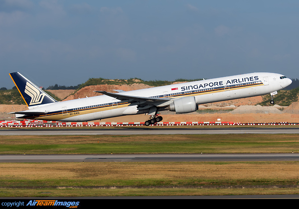 Boeing 777-312/ER Boeing 777-312/ER