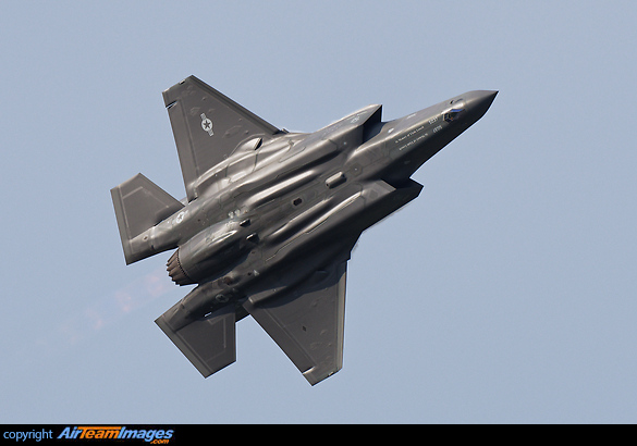 F-35A Lightning II F-35A Lightning II