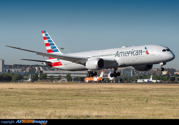 Boeing 787-9 Dreamliner Boeing 787-9 Dreamliner