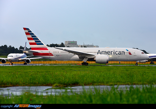 Boeing 787-8 Dreamliner Boeing 787-8 Dreamliner