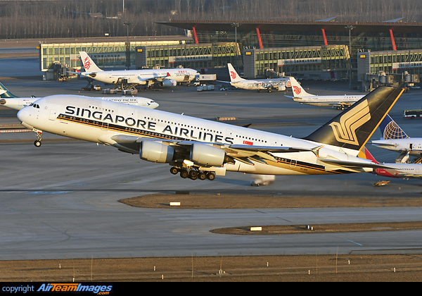 Airbus A380-841 Airbus A380-841