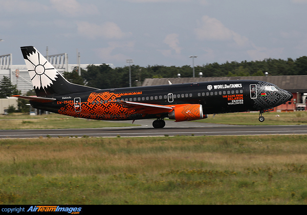 Painted in "World of Tanks" special colours. Boeing 737-3Q8