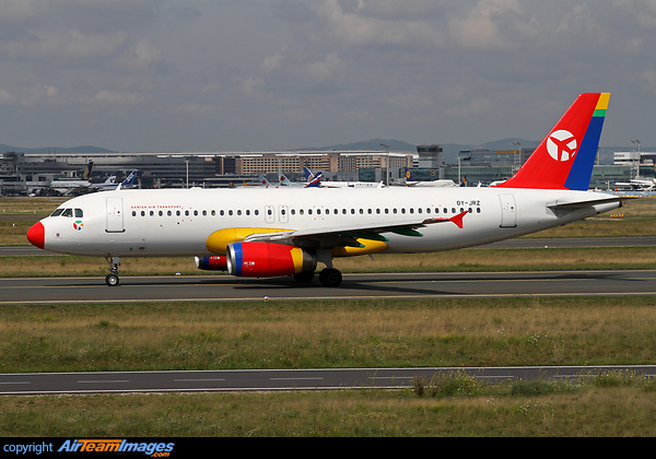 Airbus A320-233 Airbus A320-233