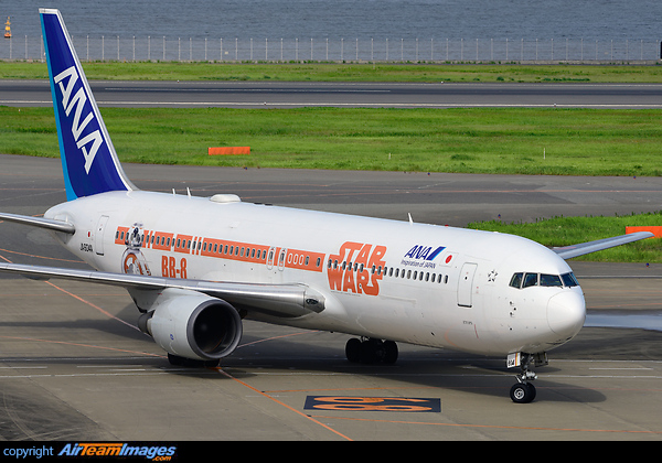 Boeing 767-381/ER Boeing 767-381/ER