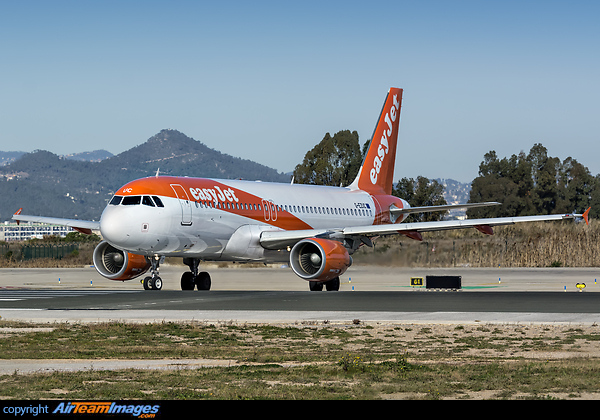 Airbus A320-214 Airbus A320-214