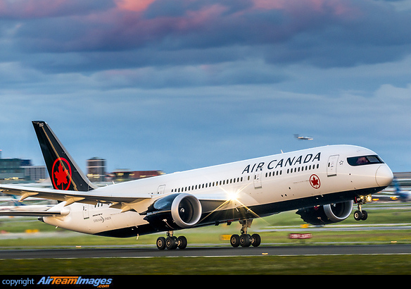 Boeing 787-9 Dreamliner Boeing 787-9 Dreamliner
