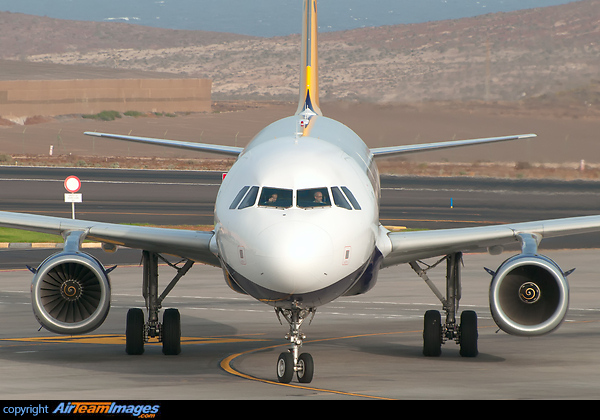 Airbus A320-231 Airbus A320-231