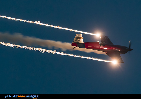 Extra EA-330SC Extra EA-330SC