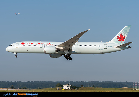 Boeing 787-9 Dreamliner Boeing 787-9 Dreamliner