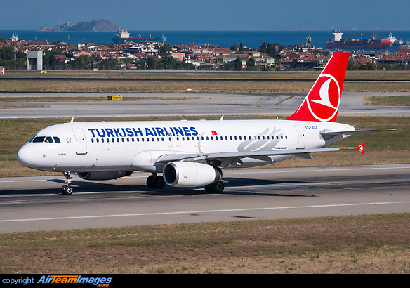 Airbus A320-232 Airbus A320-232