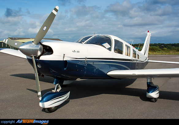 Piper PA-32-300-Six Piper PA-32-300-Six