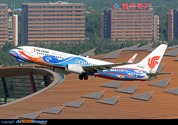 Boeing 737-89L Boeing 737-89L