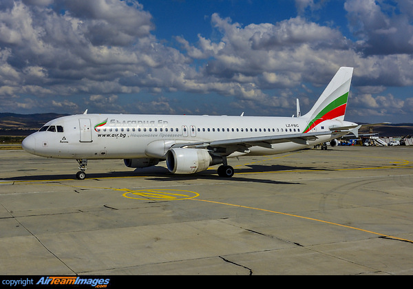 Airbus A320-214 Airbus A320-214