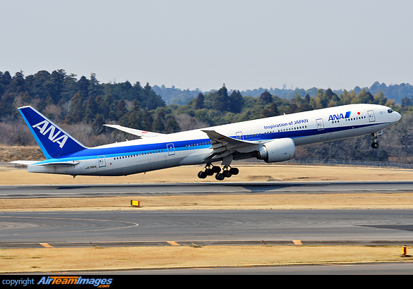 Boeing 777-381/ER Boeing 777-381/ER