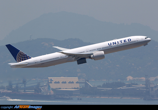 Boeing 777-322/ER Boeing 777-322/ER