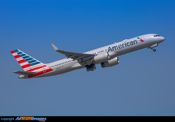 Boeing 757-223 Boeing 757-223