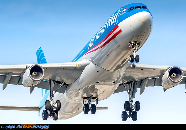 Airbus A340-313X Airbus A340-313X