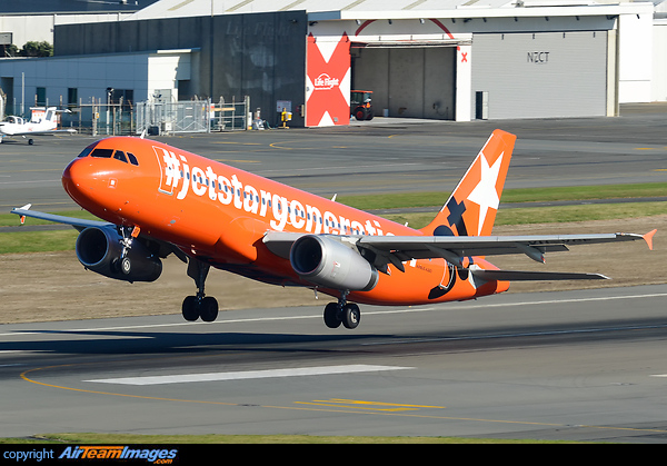 Airbus A320-232 Airbus A320-232
