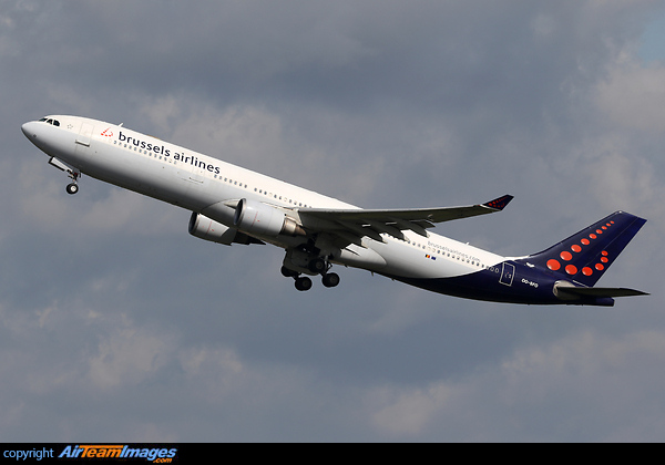 Airbus A330-301 Airbus A330-301