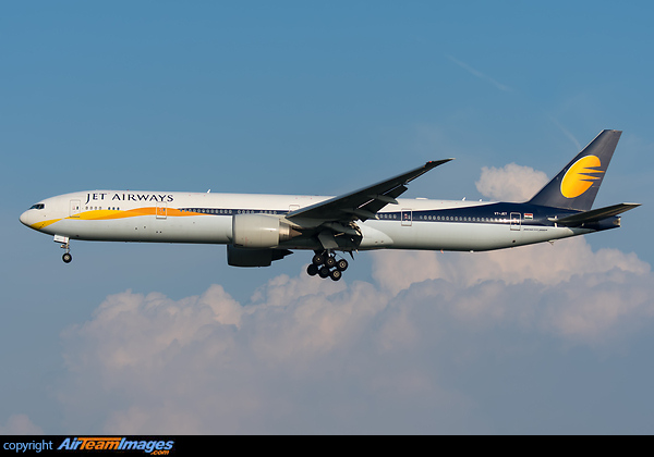 Boeing 777-35R/ER Boeing 777-35R/ER