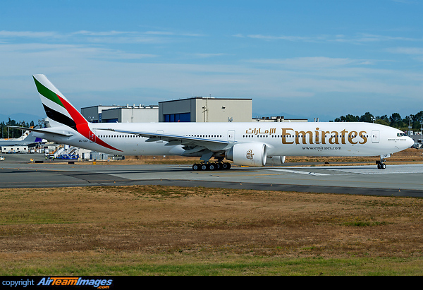 Taxing out to take off on her delivery flight to Dubai (DXB) Boeing 777-31H/ER