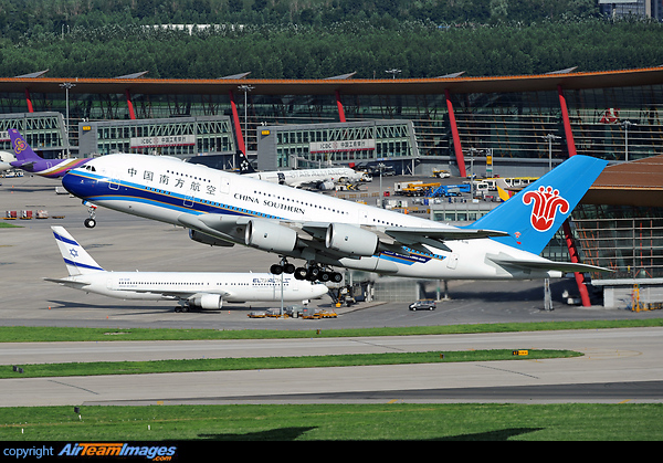 Airbus A380-841 Airbus A380-841