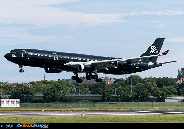 Airbus A340-313 Airbus A340-313