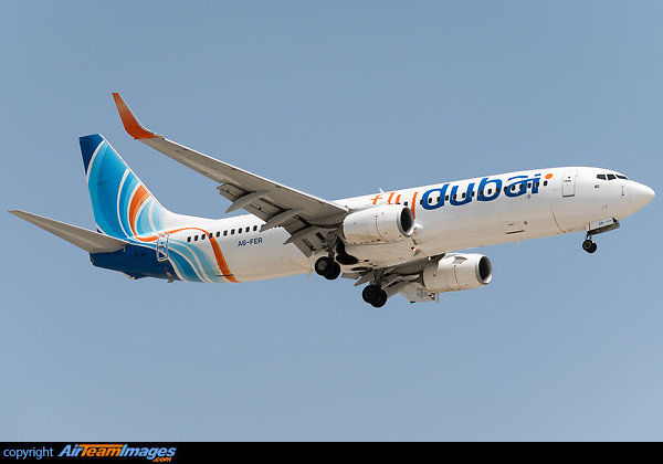 Boeing 737-8KN Boeing 737-8KN