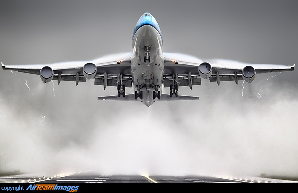 Boeing 747-406 Boeing 747-406
