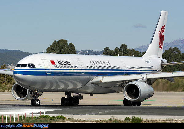 Airbus A330-343 Airbus A330-343
