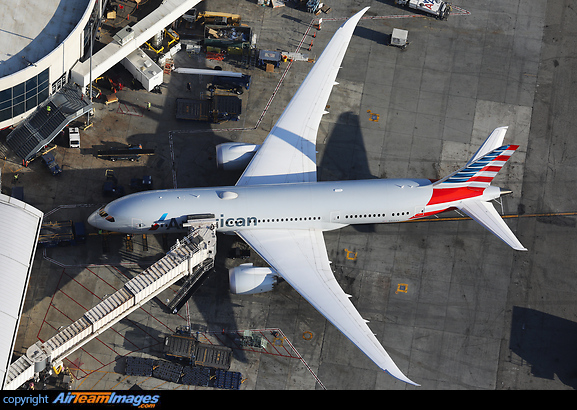 Boeing 787-8 Dreamliner Boeing 787-8 Dreamliner