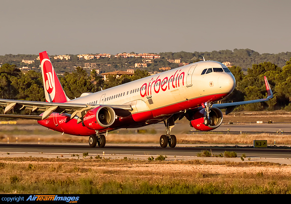 Airbus A321-211 Airbus A321-211