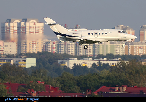 British Aerospace 125-700B British Aerospace 125-700B
