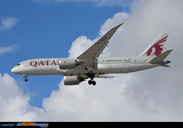 Boeing 787-8 Dreamliner Boeing 787-8 Dreamliner