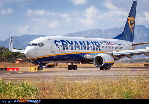 Boeing 737-8AS Boeing 737-8AS