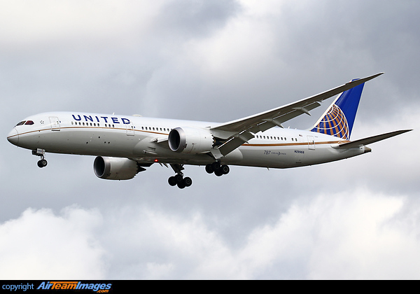Boeing 787-9 Dreamliner Boeing 787-9 Dreamliner