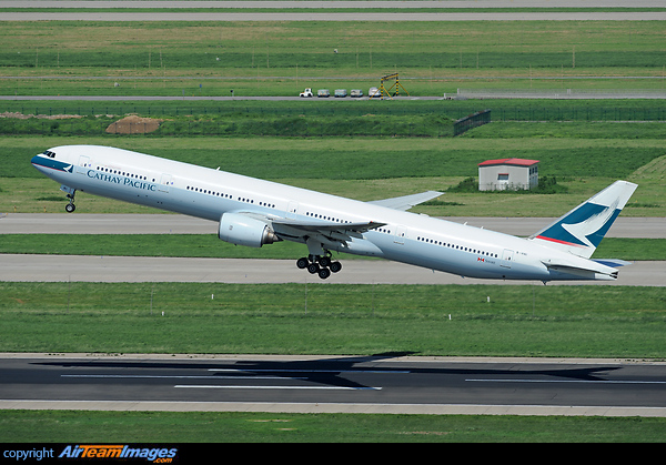 Boeing 777-367 Boeing 777-367