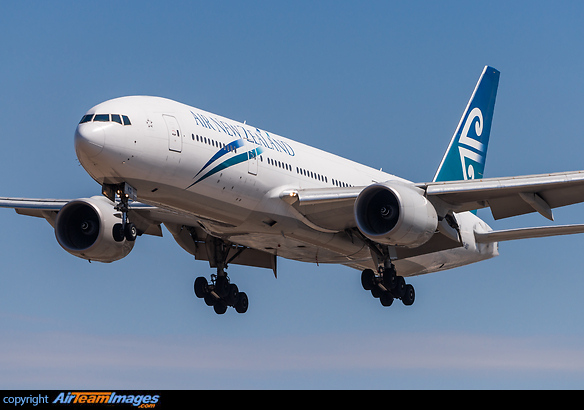 Boeing 777-219/ER Boeing 777-219/ER