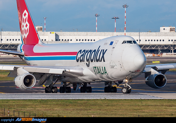 Boeing 747-4R7F/SCD Boeing 747-4R7F/SCD