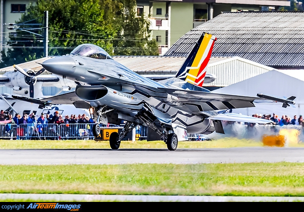 F-16AM Fighting Falcon F-16AM Fighting Falcon