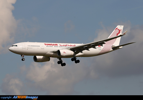 Airbus A330-243 Airbus A330-243