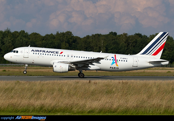 Airbus A320-214 Airbus A320-214