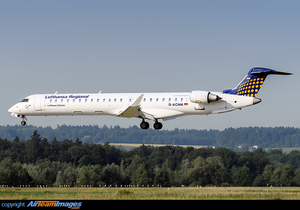 Bombardier CRJ-900 NextGen Bombardier CRJ-900 NextGen