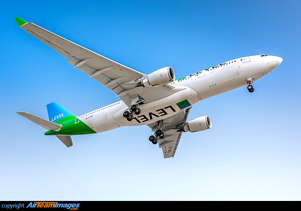 Airbus A330-202 Airbus A330-202