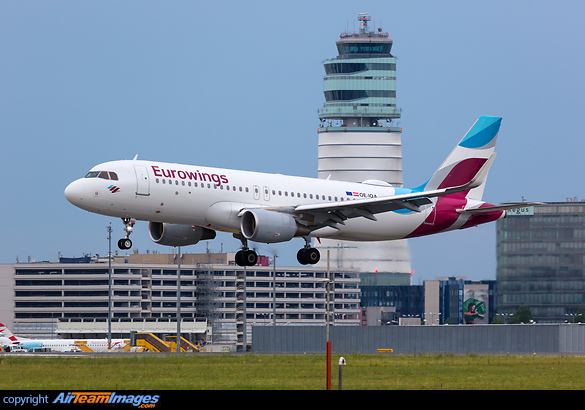 Airbus A320-214 Airbus A320-214