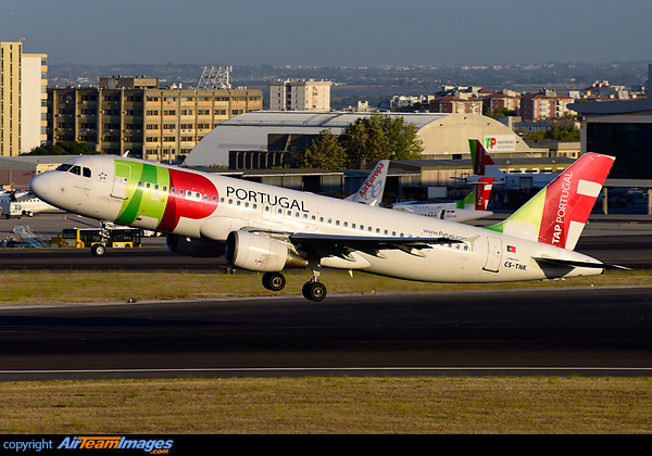 Airbus A320-214 Airbus A320-214