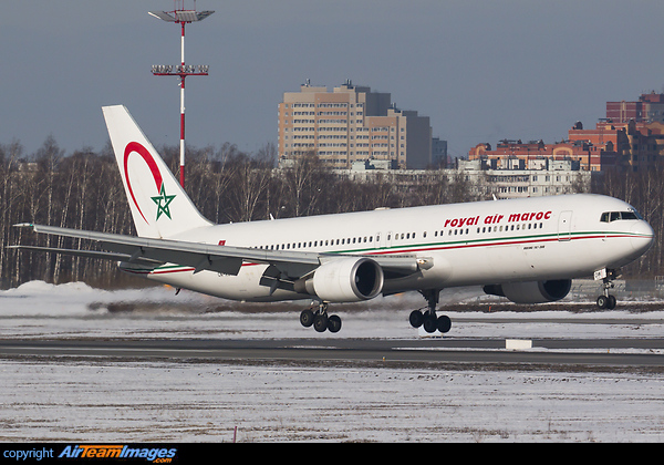 Boeing 767-343/ER Boeing 767-343/ER