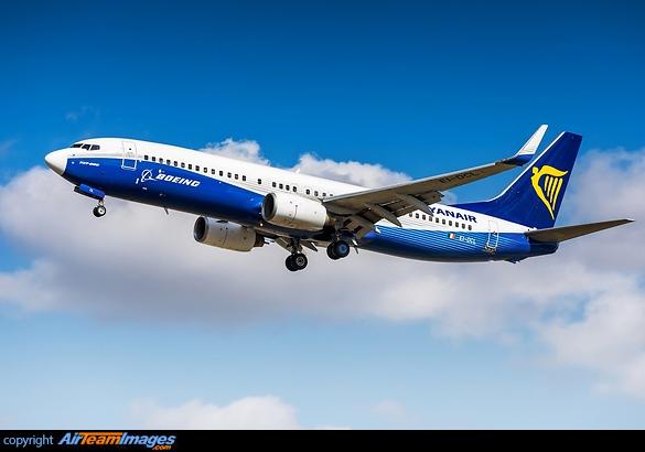 Boeing 737-8AS Boeing 737-8AS